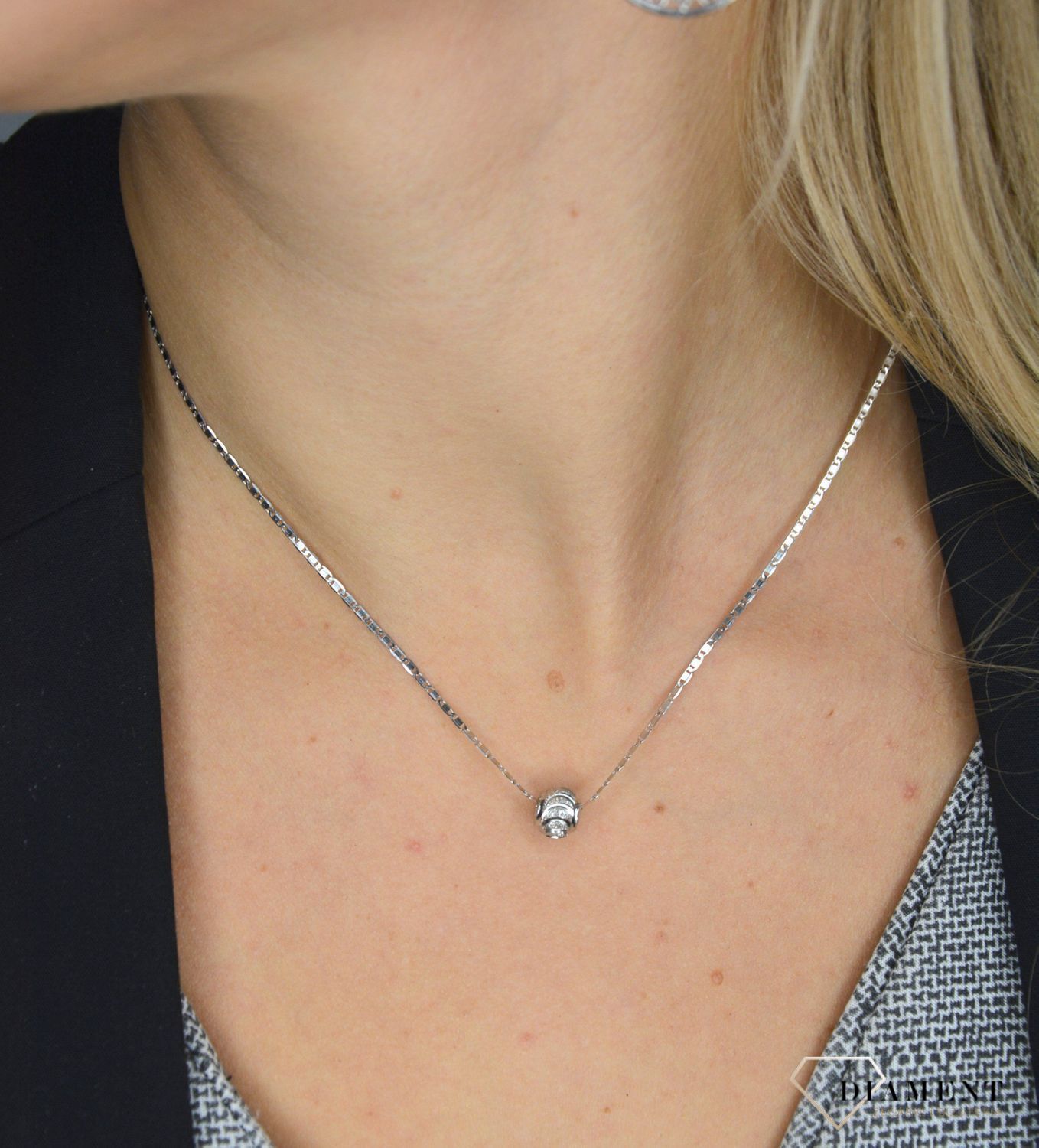 Złoty łańcuszek 585 Białe złoto o szerokości 1,5 mm OUŁ000000-089 585 1,5mm.jpg